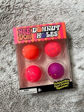 🆕 NeeDoh Dohnut Holes Kids Squeeze Toy Set